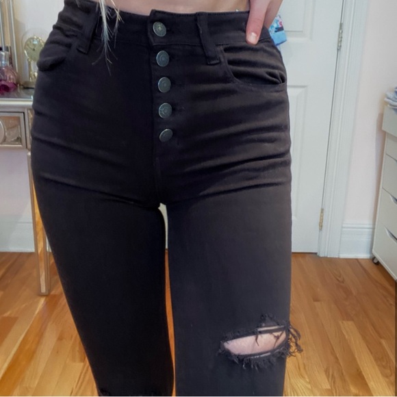 Black Distressed Women's Jeans - Picture 5 of 6